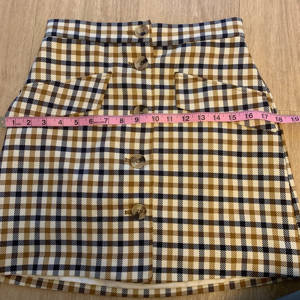 H&M Skirt - Picture 4 of 8